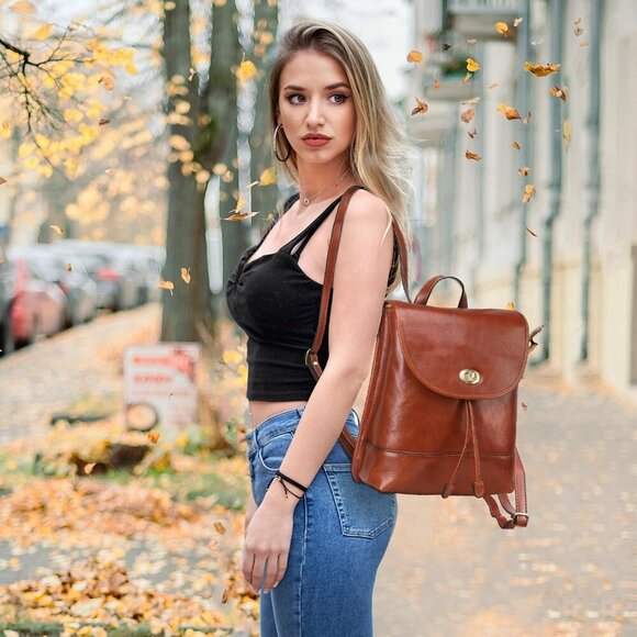 ❤️ Leather Convertible Backpack Purse for Women Small Shoulder Bag Ladies - Picture 3 of 7